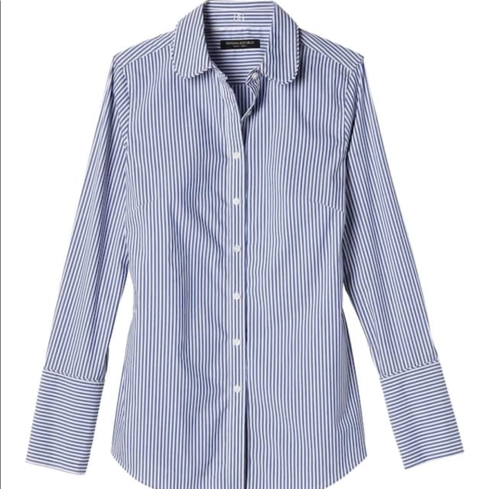 Banana Republic striped blouse ( never been worn)